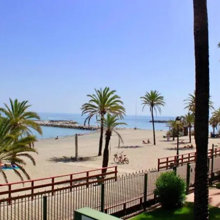 Puerto Banus Beachfront .gray D'albion . Amazing Location