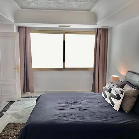 Puerto Banus Beachfront .gray D'albion . Amazing Location Marbella