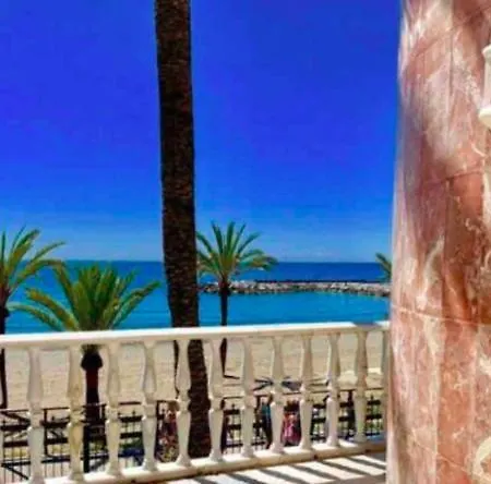Apartment Puerto Banus Beachfront .gray D'albion . Amazing Location