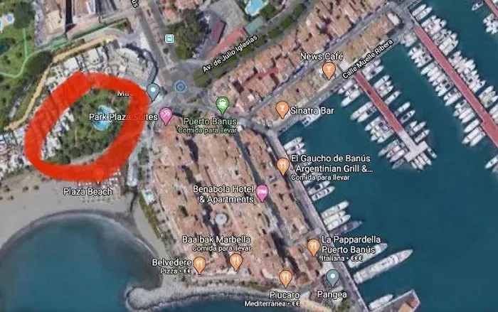 Puerto Banus Beachfront .gray D'albion . Amazing Location Lejlighed