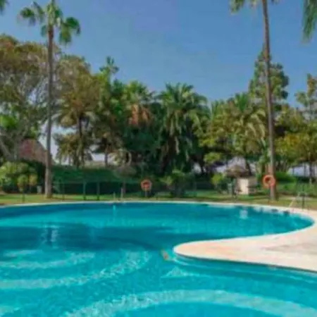 Puerto Banus Beachfront .gray D'albion . Amazing Location Апартаменты