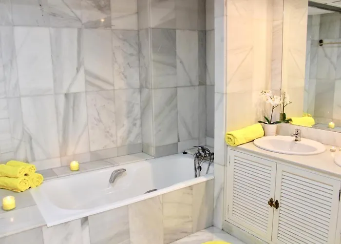 Apartment Puerto Banus Beachfront .gray D'albion . Amazing Location Marbella